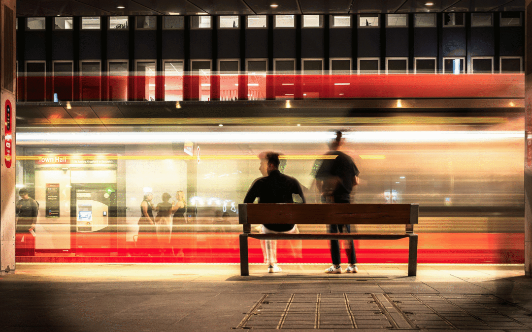 Viver no automático: A vida está acontecendo ou você está apenas reagindo?